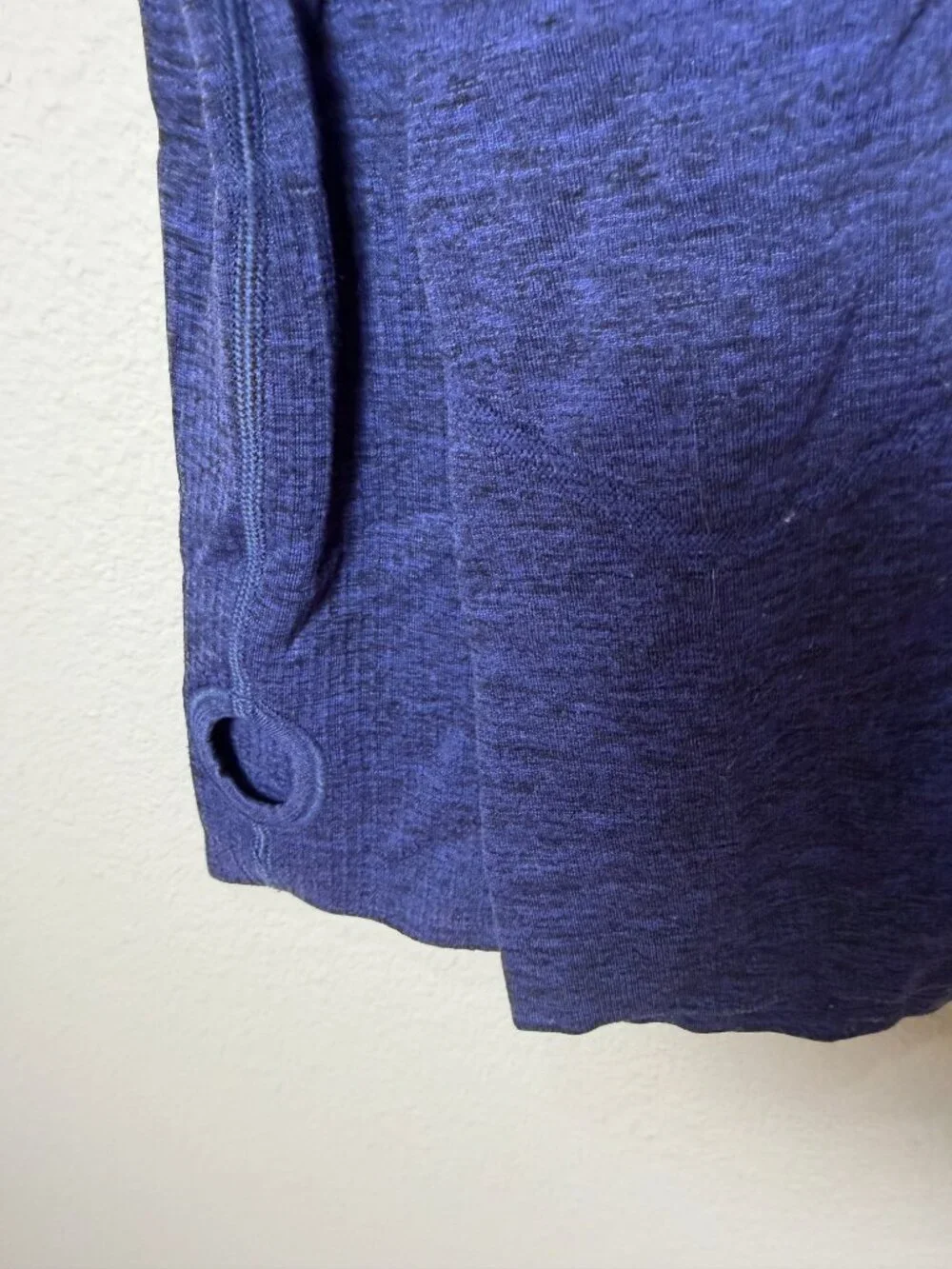Lululemon Swiftly Tech Round Neck Navy Blue Heather Size 10